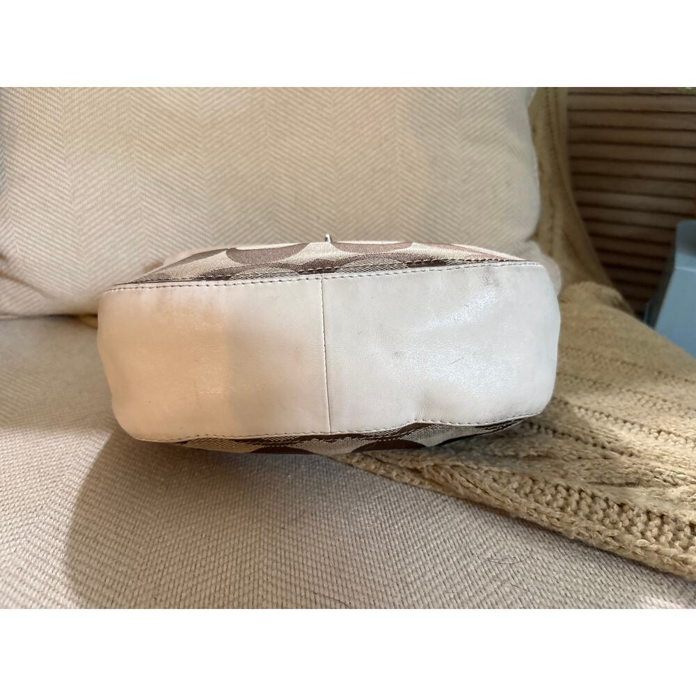 Coach 70th Anniversary Limited Edition Willis 19034 - Ivory/Tan/Khaki - Picture 9 of 16